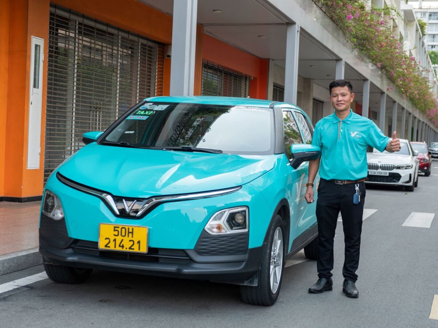 VF5-1-edited Cách Đăng Ký Tài Xế Taxi Công Nghệ Không Cần Xe Riêng: Bí Quyết Thành Công
