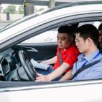 Tài xế xe kinh doanh vận tải bắt buộc đeo thẻ tên, mặc đồng phục – Mức phạt cần biết